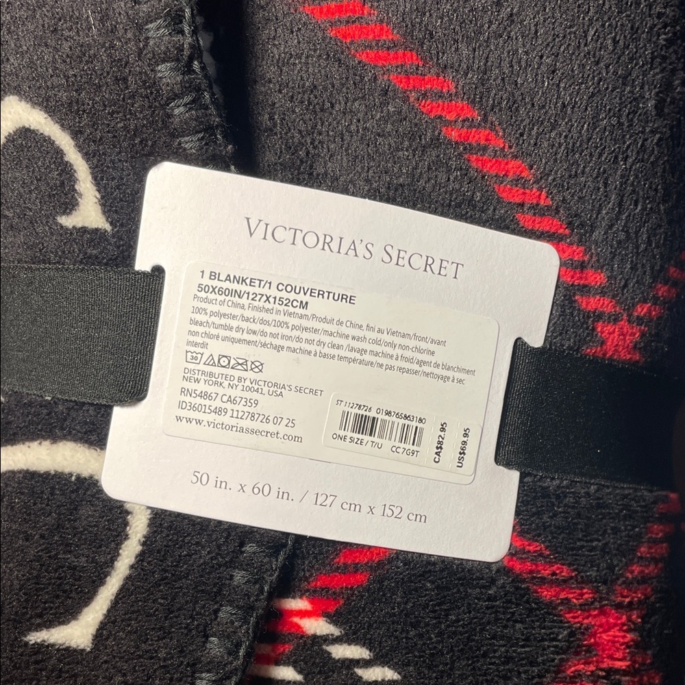Victoria's Secret Red and Black Plaid Throw - Picture 3 of 6